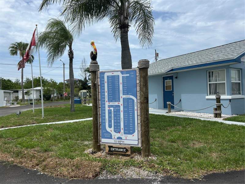 1 bedroom Mobile Home at 12674 Seminole Boulevard #S18, Midway Trailer Court Unrec, Largo — photo 4