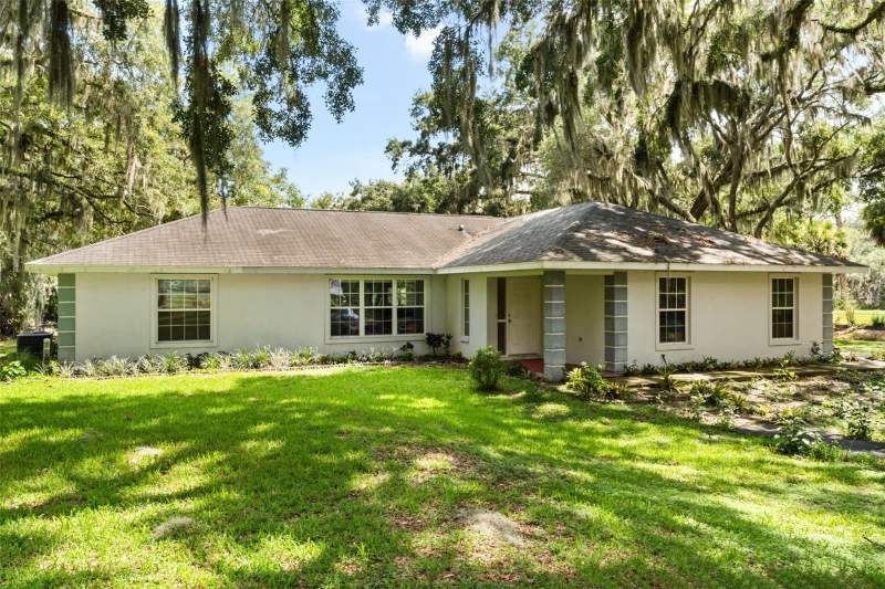 3 bedroom Single Family Residence at 7938 Jacksons River Road, Jacksons River Country Estates, Leesburg — photo 2