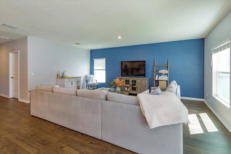 5 bedroom Single Family Residence at 89 Prairie Falcon Drive, Eagle Pointe Ph III Sub, Groveland — photo 5