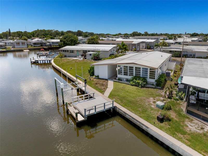 3 bedroom Mobile Home at 6806 Mount Quincy Drive #361, Mobel Americana Mobile Home Park Unrec, St Petersburg — photo 1
