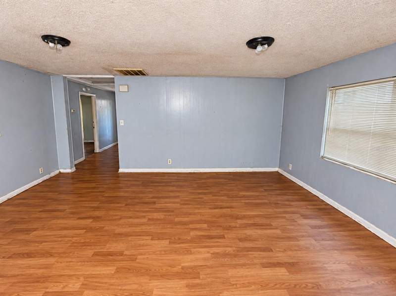 3 bedroom Single Family Residence at 2811 Morgan Street, Fairburn, Tampa — photo 4