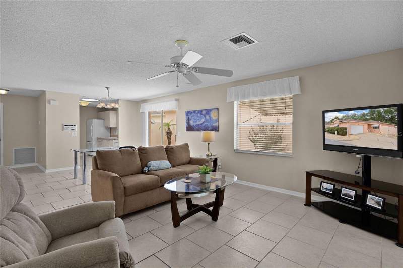 2 bedroom Single Family Residence at 1023 Avalon Avenue, The Villages, Lady Lake — photo 3
