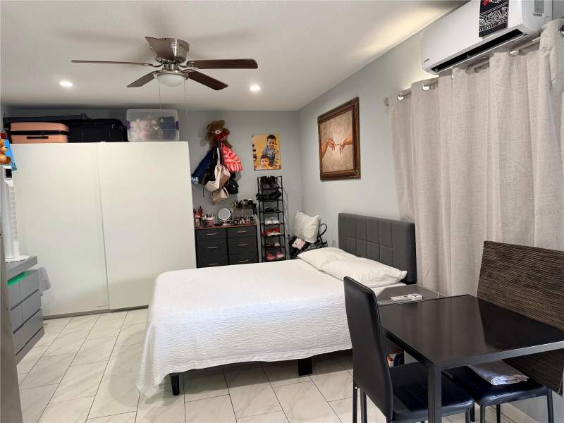 3 bedroom Single Family Residence at 8209 Vassar Circle, Twelve Oaks Village Unit 3, Tampa — photo 5