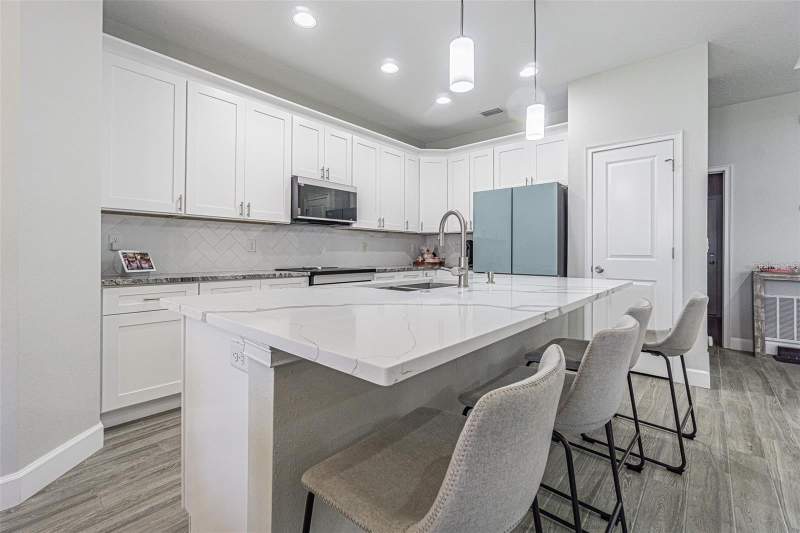4 bedroom Single Family Residence at 8510 Dee Circle, Shamblin Estates, Riverview — photo 4