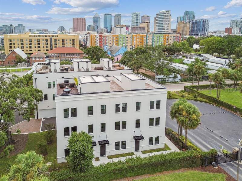 Canvas Townhomes