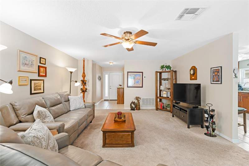 4 bedroom Single Family Residence at 3150 Shady Pine Avenue, Bel Aire, Winter Park — photo 3