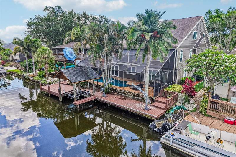5 bedroom Single Family Residence at 3157 N Canal Drive, Lake Tarpon Estates, Palm Harbor — photo 2