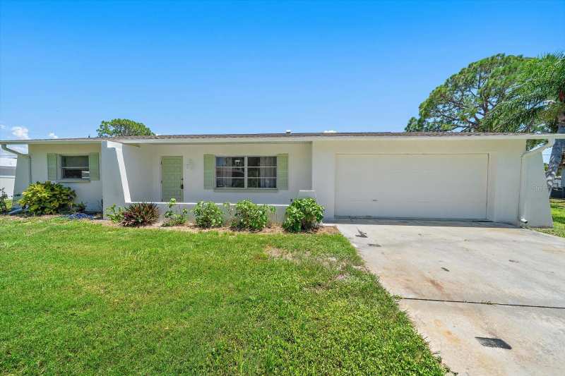 3 bedroom Single Family Residence at 987 Queen Road, South Venice, Venice — photo 1