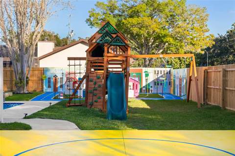 7265 Rosetree Place, Seminole FL - photo 12 of 54