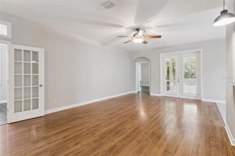 8270 Bridgeport Bay Circle, Mount Dora FL - photo 6 of 6