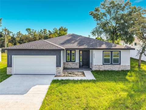 2567 SW 154Th Place Road, home for sale in Ocala 34473