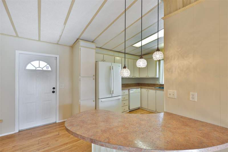 2 bedroom Manufactured Home at 168 Beechwood Drive #67, Briar Creek Mobile Home Community II Condo, Safety Harbor — photo 5