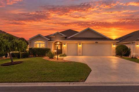 3562 Yates Avenue, golf community for sale in The Villages