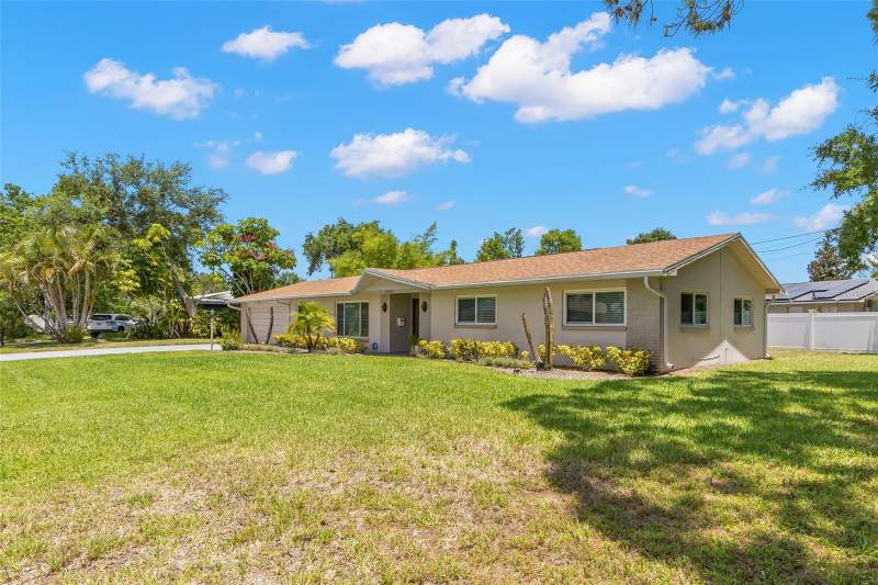 3 bedroom Single Family Residence at 2391 66th Terrace, Stephensons Sub 2, St Petersburg — photo 2