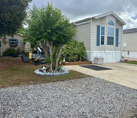 3255 NE 104Th Avenue, home for sale in Silver Springs 34488