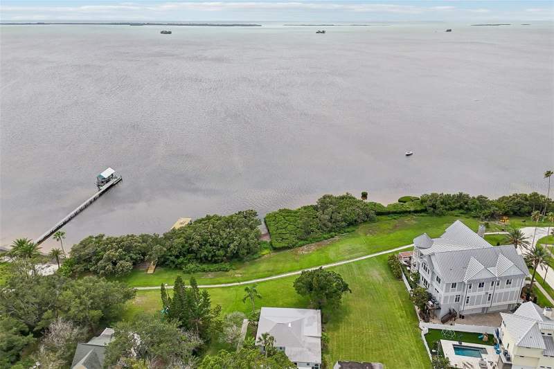 2 bedroom Single Family Residence at 610 Indiana Avenue, Crystal Beach Rev, Crystal Beach — photo 5