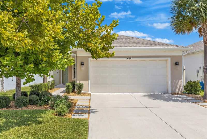 4 bedroom Single Family Residence at 3082 Green Park Drive, Canopy Terrace, Deland — photo 1