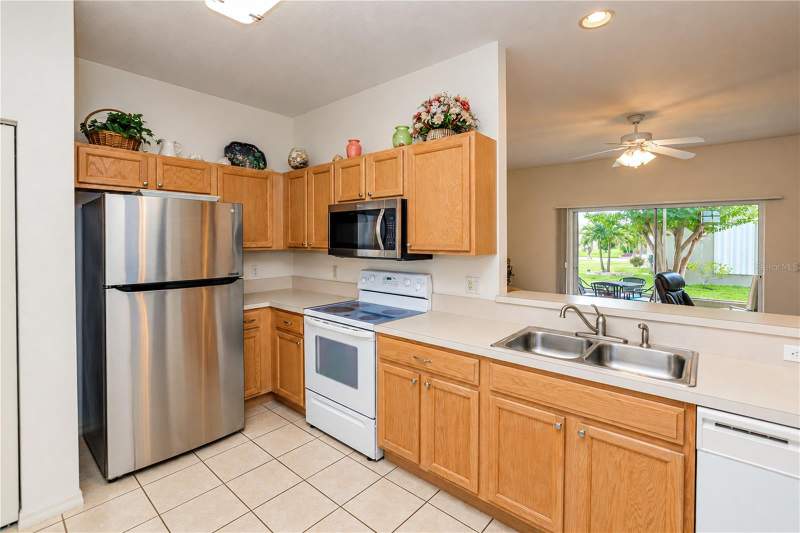 2 bedroom Single Family Residence at 24283 Buckingham Way, Kings Gate Ph 02, Punta Gorda — photo 2