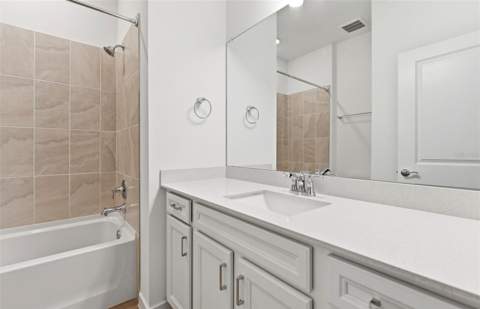 37821 Clinch Circle, Zephyrhills FL - photo 15 of 32