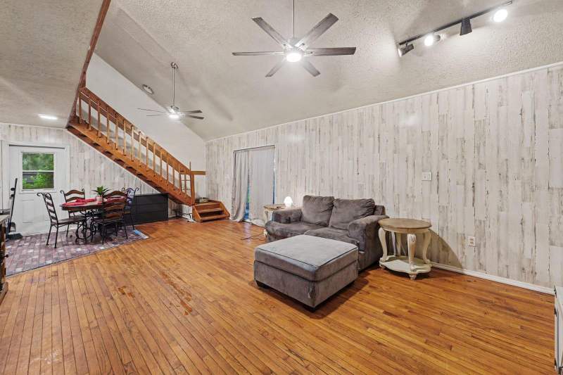3 bedroom Single Family Residence at 12789 Circle Lake Drive, Lakewood Acres, Hudson — photo 5