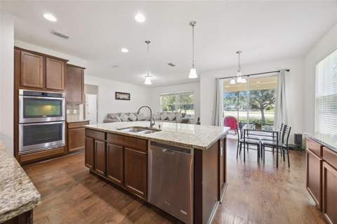 10555 Arbor View Boulevard, Orlando FL - photo 8 of 73