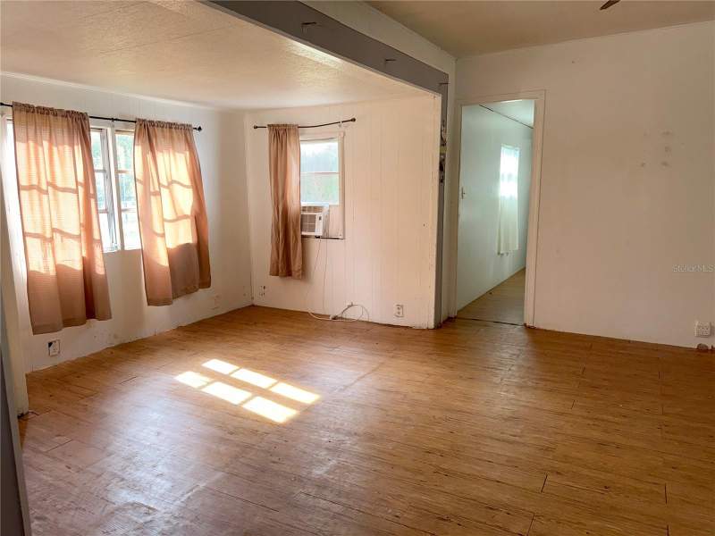 2 bedroom Mobile Home at 25309 Bartholomew Street, Christmas Park First Add, Christmas — photo 3