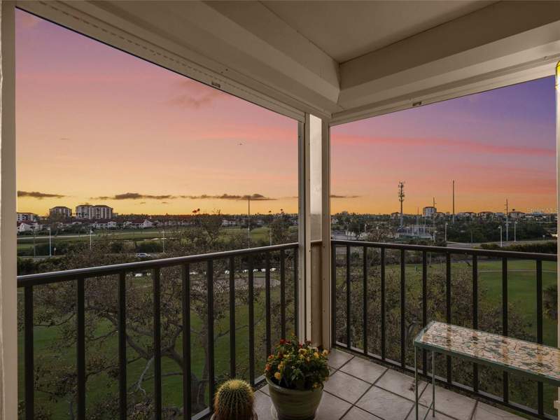 2 bedroom Condominium at 6269 Palma Del Mar Boulevard #608, Palma Del Mar III, St Petersburg — photo 2