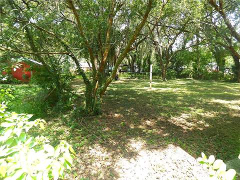 106 Willard Avenue, Fruitland Park FL - photo 6 of 6