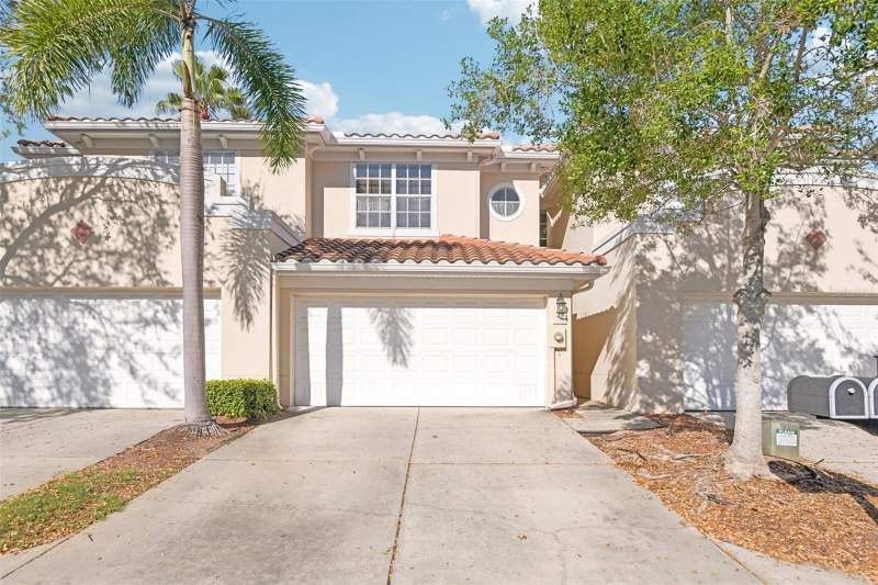 3 bedroom Townhouse at 300 Valencia Circle, Villas Of Carillon, St Petersburg — photo 3