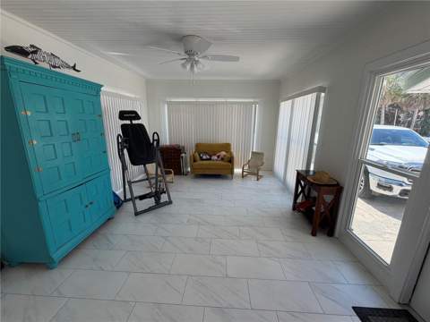 850 Mandalay Avenue, Clearwater Beach FL - photo 11 of 49