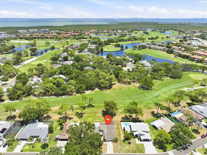 4 bedroom Single Family Residence at 13915 Whisperwood Drive, Feather Sound Custom Home Site, Clearwater — photo 1