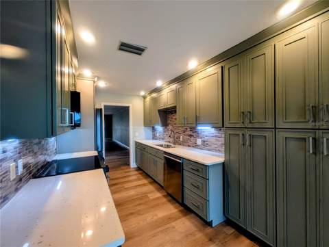 542 Boca Ciega Point Boulevard #2108, Madeira Beach FL - photo 8 of 38
