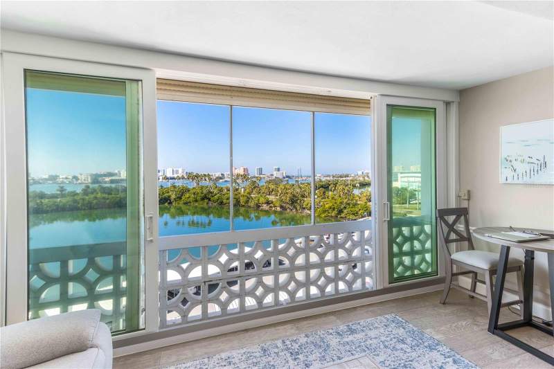 2 bedroom Condominium at 31 ISLAND WAY #409, HORIZON HOUSE CO-OP, CLEARWATER BEACH — photo 5