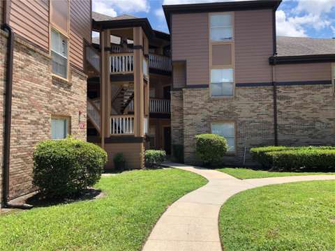 498 N Pin Oak Place #304, home for sale in Longwood 32779