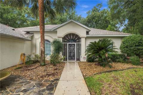 19044 SW 93Rd Loop, home for sale on SW 93Rd Loop