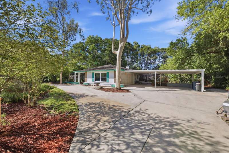 2 bedroom Single Family Residence at 9116 Lakeview Drive, Golden Acres, New Port Richey — photo 4