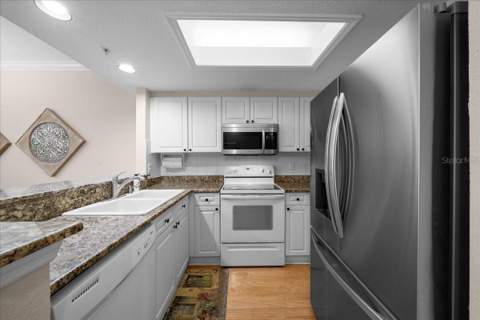 158 Brent Circle, Oldsmar FL - photo 8 of 67