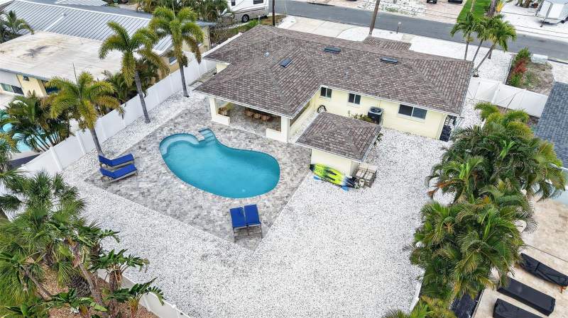 2 bedroom Single Family Residence at 517 39th Avenue, Belle Vista Point 1st Add, St Pete Beach — photo 3