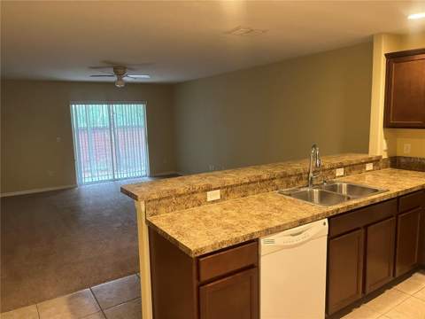 228 Carina Circle, Sanford FL - photo 6 of 17