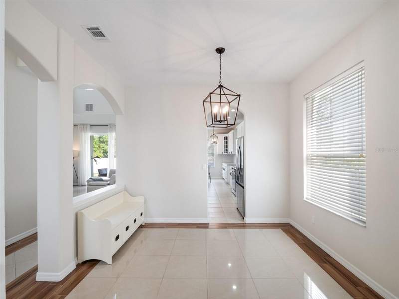 5 bedroom Single Family Residence at 13156 Hatherton Circle, Eagle Crk Ph 1B, Orlando — photo 5