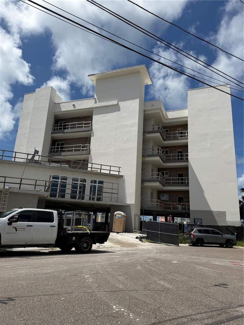 3 bedroom Condominium at 211 Skiff Point #3A, Island Estates Of Clearwater Unit 5-A, Clearwater — photo 3