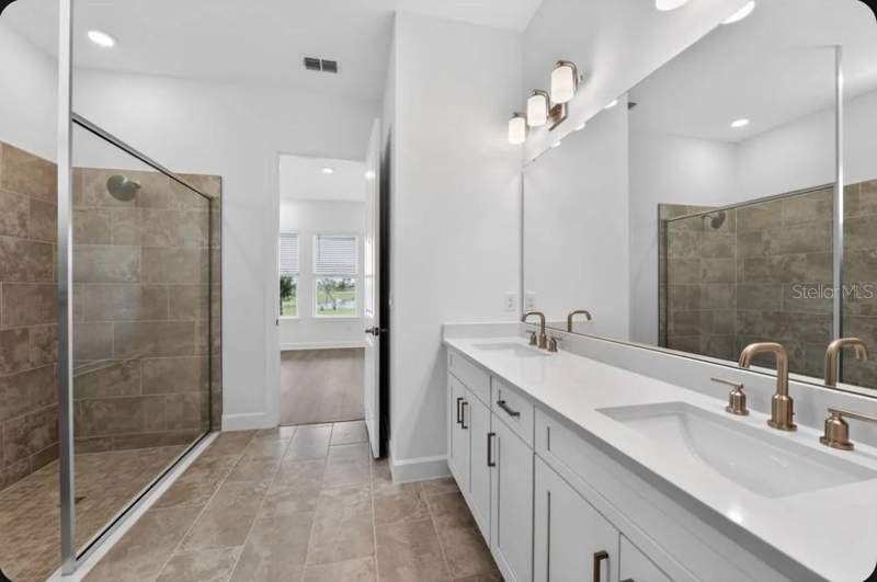 3 bedroom Single Family Residence at 853 Tassleflower Trail, Esplanade At Center Lake Ranch, St Cloud — photo 4
