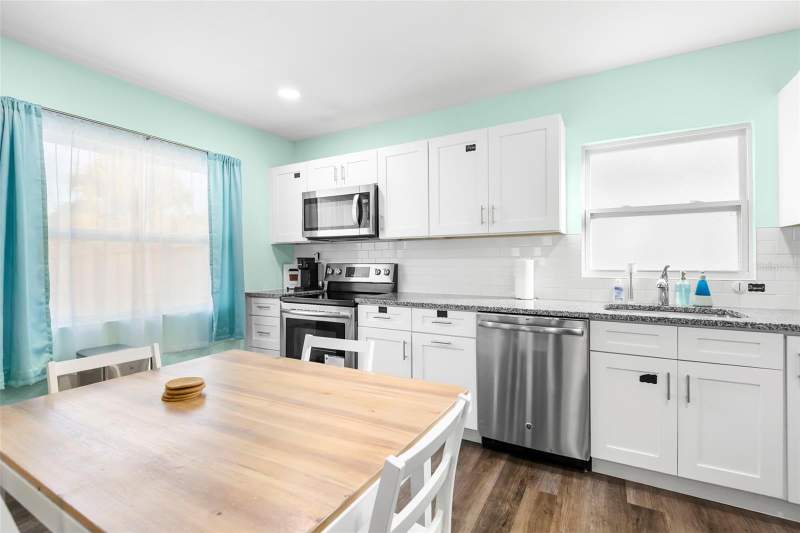 4 bedroom Single Family Residence at 1613 N Martin Luther King Jr Avenue, Fairmont Sub, Clearwater — photo 3