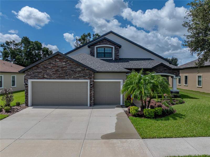 Starling RidgeHomes for Sale in Valrico, FL
