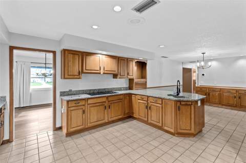 2215 Bradford Court, Orlando FL - photo 6 of 6