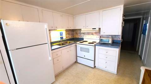 4851 W Gandy Boulevard #B4 L32, Tampa FL - photo 8 of 66