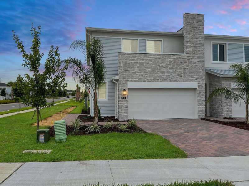3 bedroom Townhouse at 218 Nine Iron Drive, Tract X, Davenport — photo 1