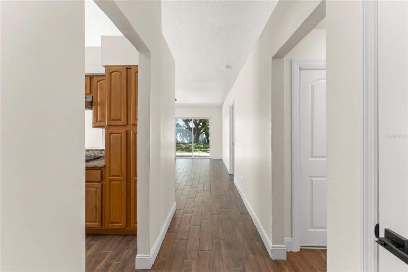 2 bedroom Half Duplex at 2458 Long Meadow Way, Carmel Park, Orlando — photo 4