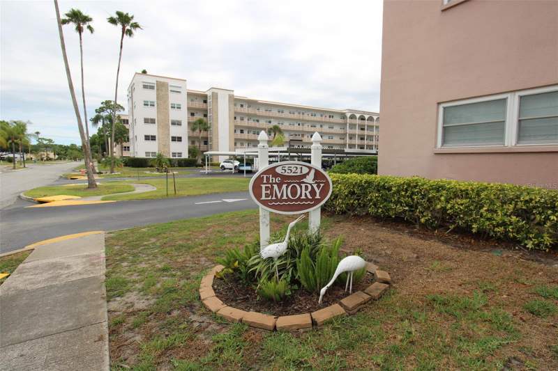 2 bedroom Condominium at 5521 80TH STREET #506, FIVE TOWNS OF ST PETE, ST PETERSBURG — photo 1