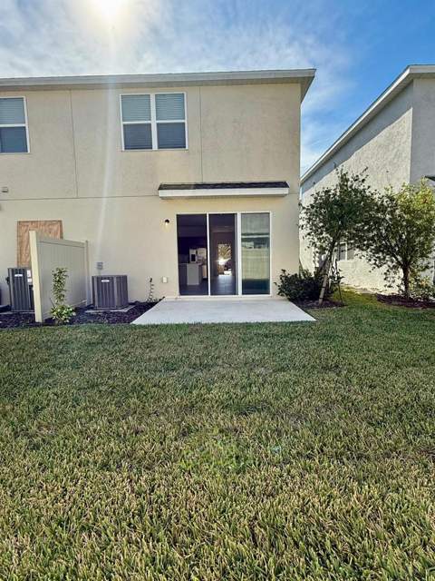 4553 Teoli Court, Kissimmee FL - photo 16 of 37